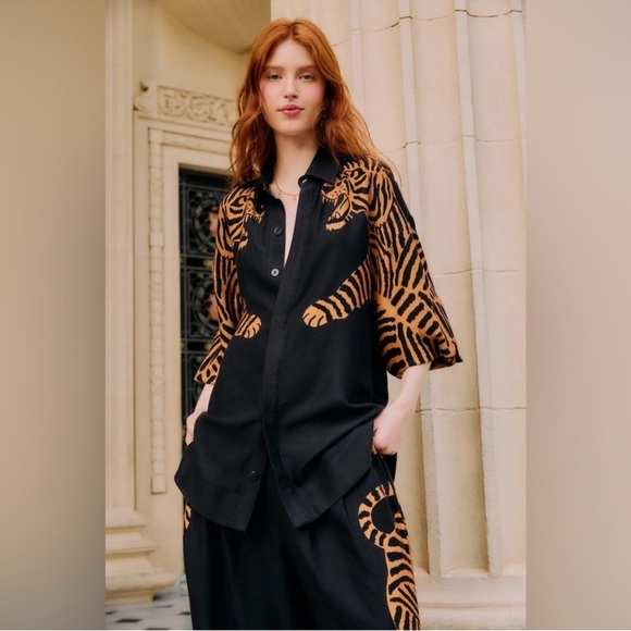 FARM Rio Tops - FARM Rio Black Tiger Long Sleeve Shirt